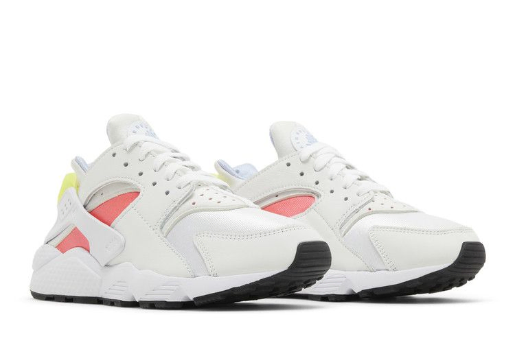 wmns-air-huarache-white-volt-bright-crimson-dh4439-106_07