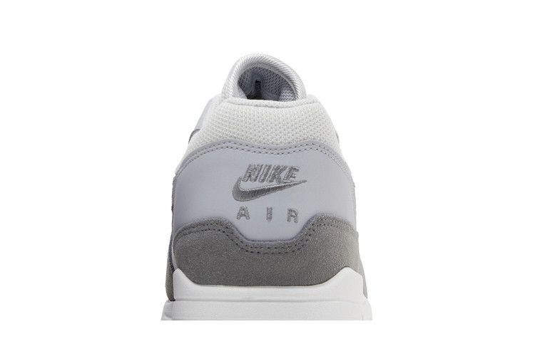 Кроссовки Nike Men's Air Max 1 'Photon Dust Wolf Grey'