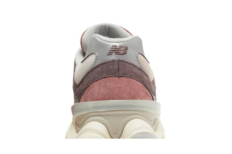 Кроссовки New Balance 9060 'Cherry Blossom Pack - Mineral Red'
