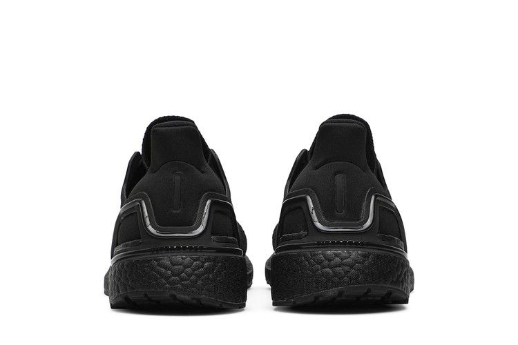 Кроссовки adidas Wmns UltraBoost 20 'Triple Black'