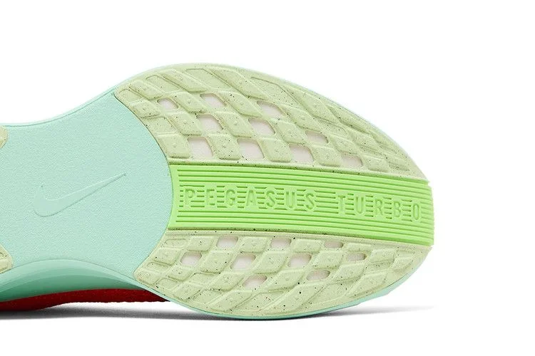 Кроссовки Nike Pegasus Plus 'Bright Crimson Lime Blast'