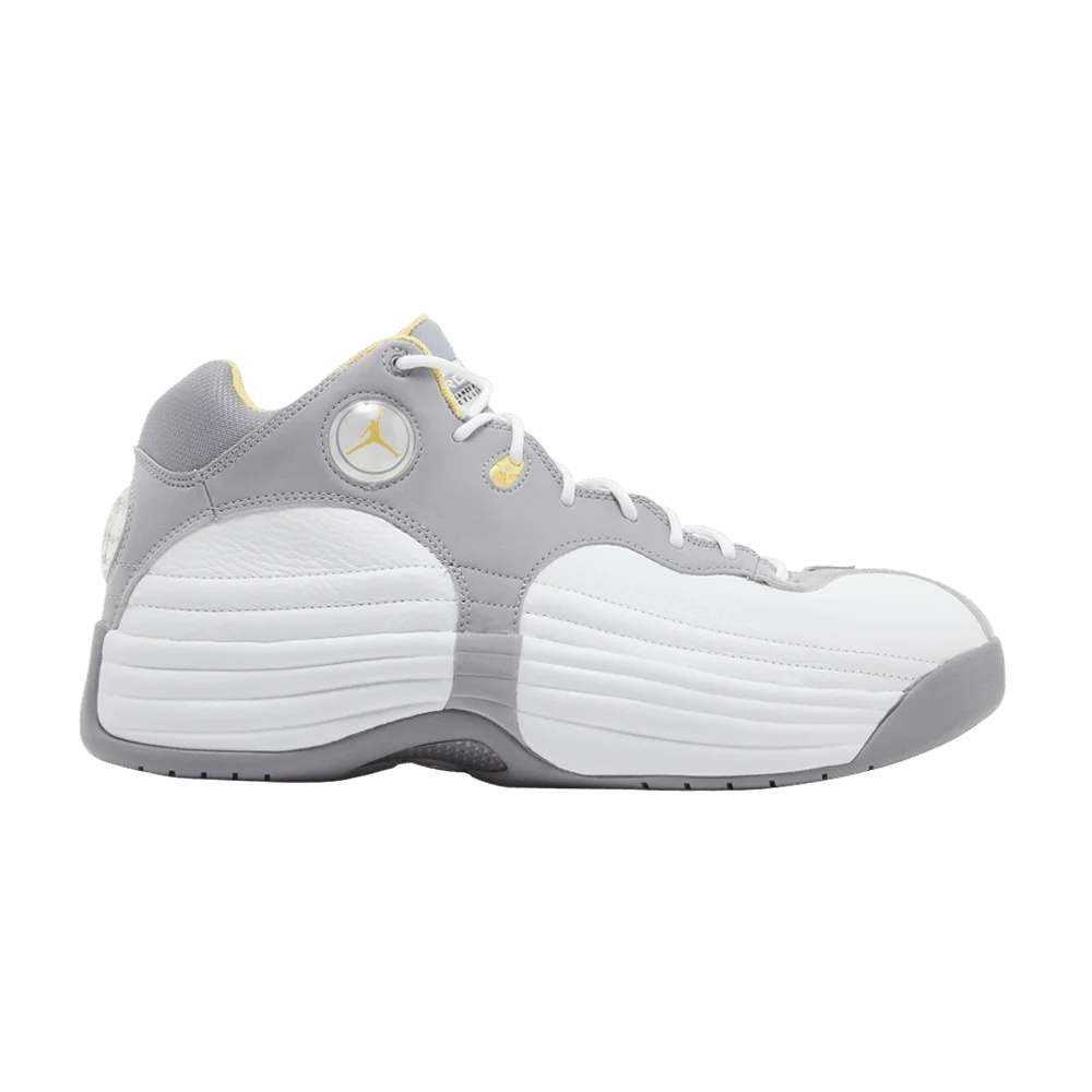 Krossovki-Air-Jordan-Jumpman-Team-1-Cement-Topaz-Gold