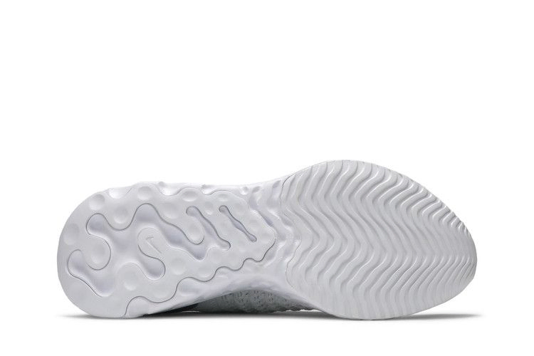 wmns-react-phantom-run-flyknit-2-true-white-silver-cj0280-100_03