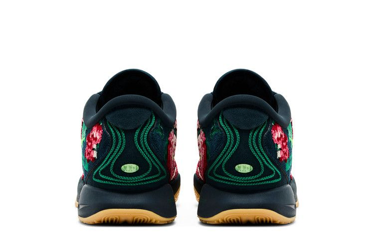 Кроссовки Nike LeBron 21 Premium 'Grandma's Couch Pack - Father of Pearl'