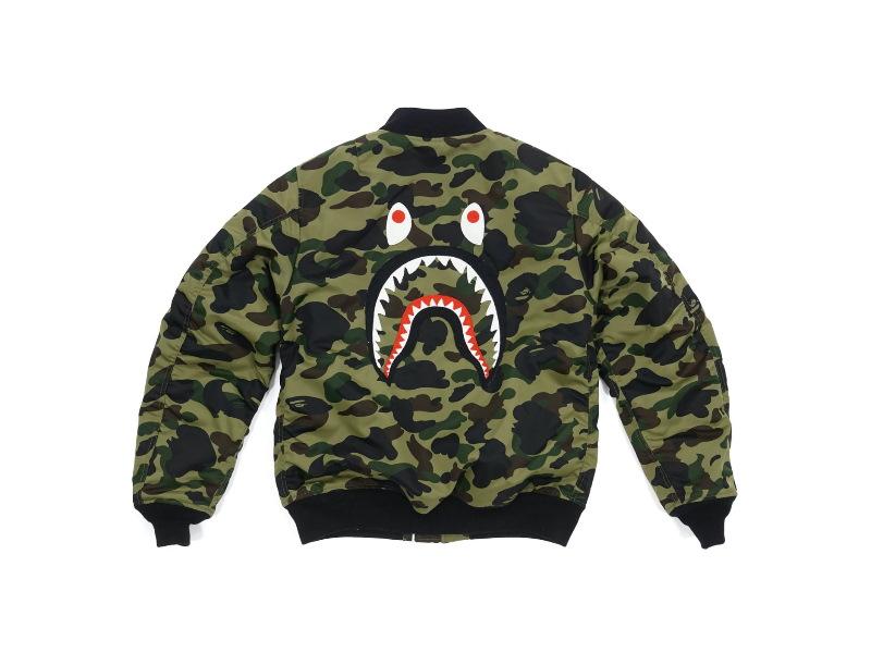 Куртка BAPE 1st Camo Back Shark MA1 Jacket Green