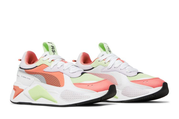 wmns-rs-x-mismatched-385837-01_07