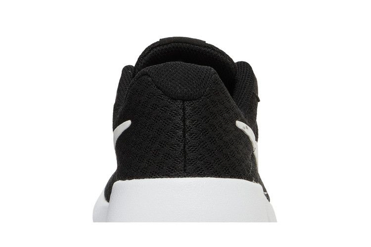 tanjun-ps-black-white-818382-011_06