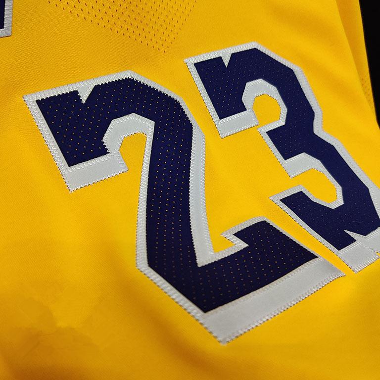 Баскетбольная джерси 2019-20 Nike LeBron James Lakers Gold Authentic Jersey Icon Edition