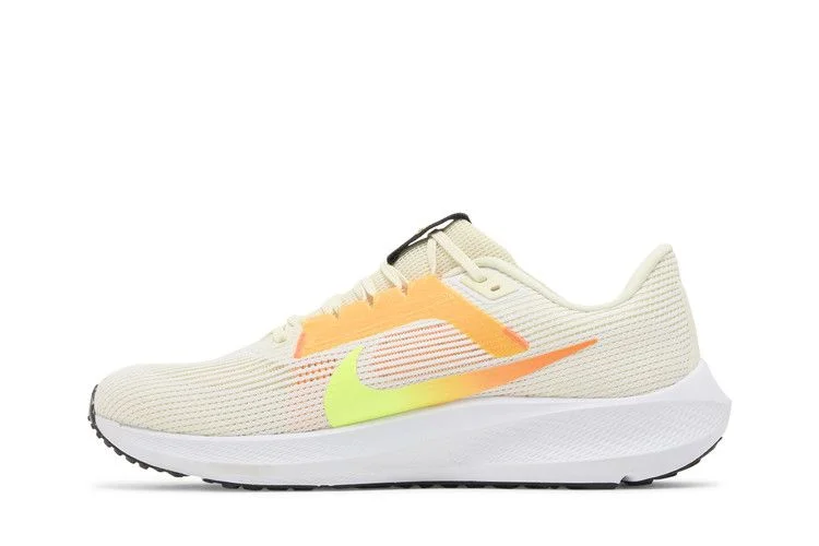 Krossovki-Nike-Air-Zoom-Pegasus-40-Coconut-Milk-Lime-2