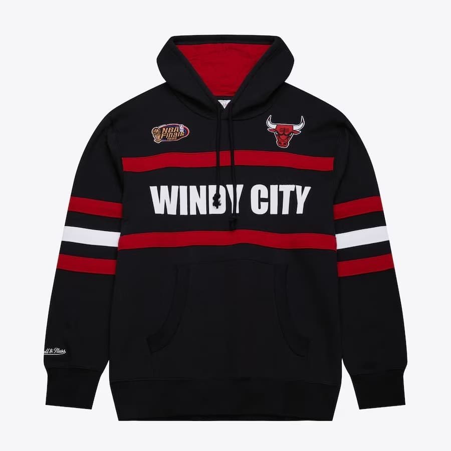 Худи Mitchell & Ness Black Chicago Bulls Vintage Logo Head Coach Fleece Pullover Hoodie
