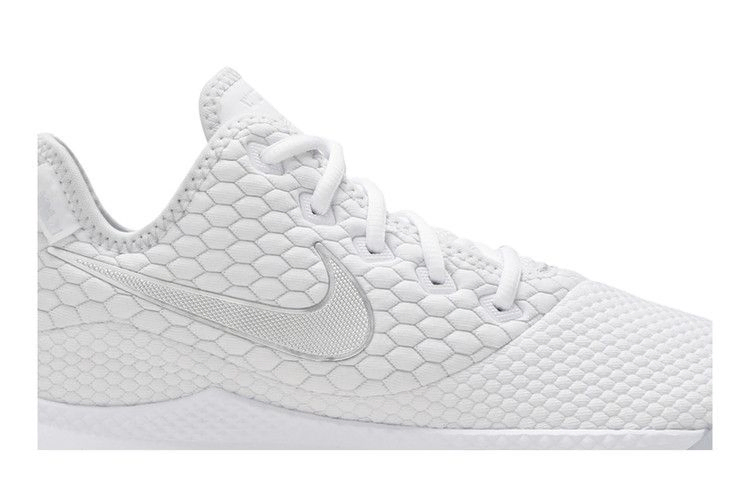 lebron-witness-3-white-chrome-ao4433-101_01