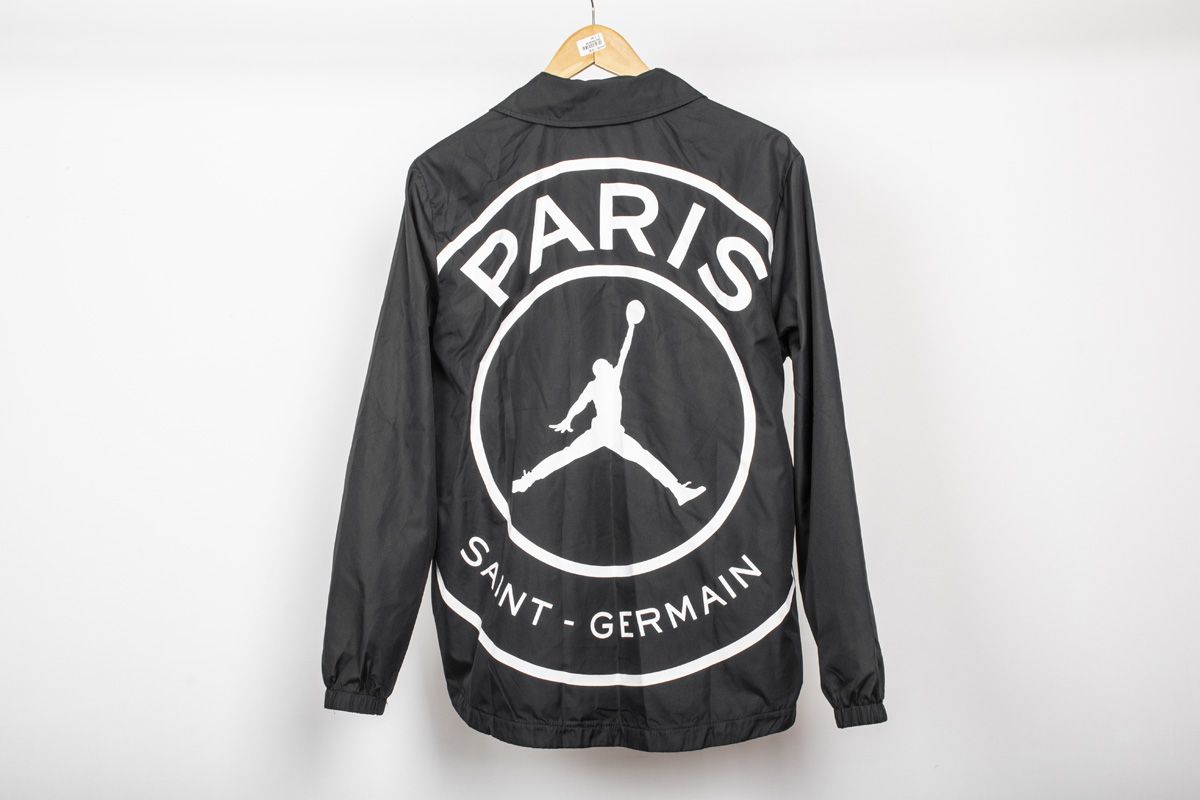 Куртка Air Jordan x Paris Saint Germain 'Black White'