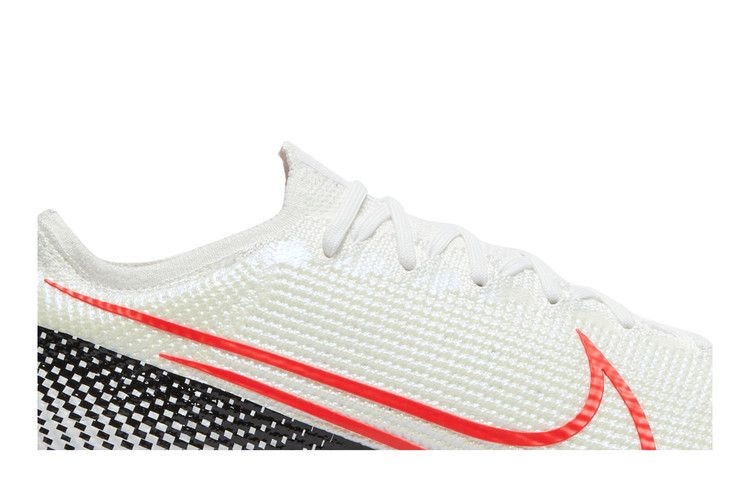 mercurial-vapor-13-elite-fg-white-laser-crimson-aq4176-161_01