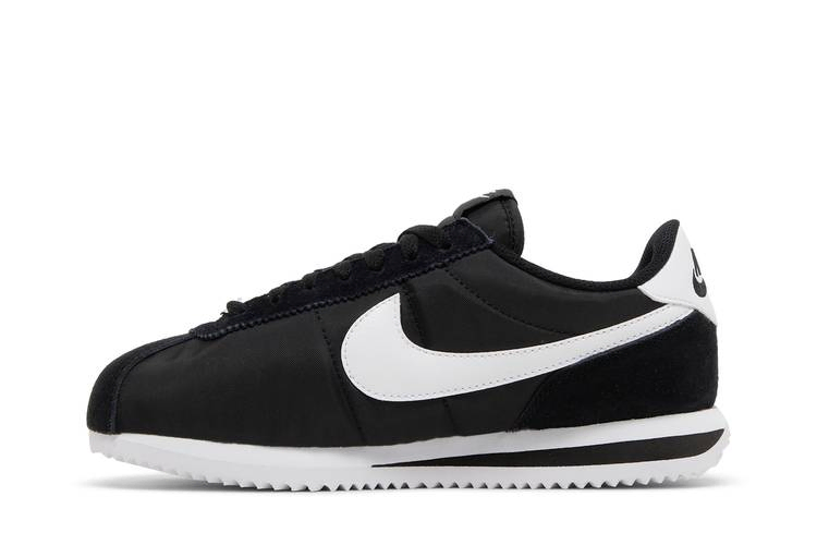 wmns-cortez-black-white-dz2795-001_02