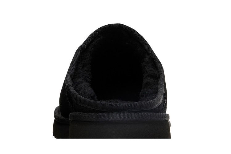 UGG Classic Slip-On Slipper 'Black'