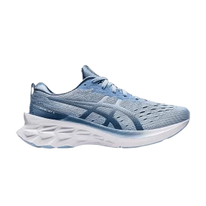 wmns-novablast-2-mist-soft-sky-1012b049-402-300x300