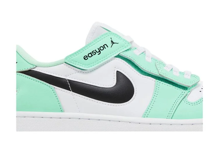 Кроссовки Air Jordan 1 Low FlyEase 'Green Glow'