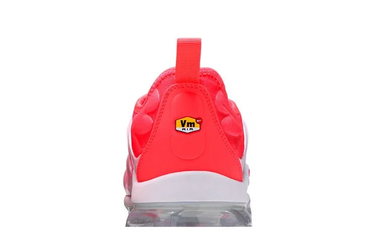 Krossovki-Nike-Womens-Air-VaporMax-Plus-Pink-Blast-6