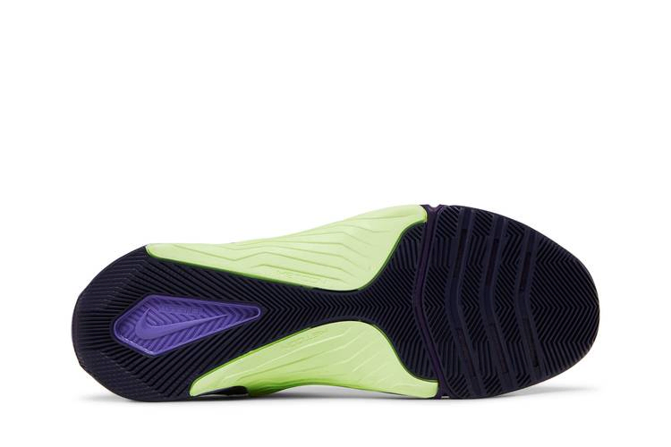 Кроссовки Nike Metcon 8 AMP 'Deep Purple Barely Volt'