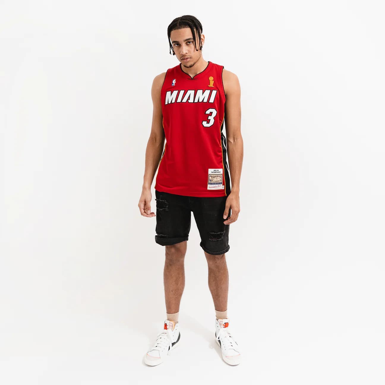 Баскетбольная джерси 2005-06 Miami Heat Dwyane Wade #3 Authentic Finals Hardwood Classic Red Jersey