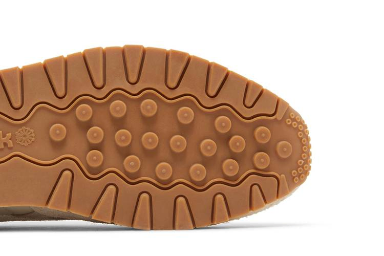 Кроссовки END. x Reebok Classic Leather 'Boules Club'