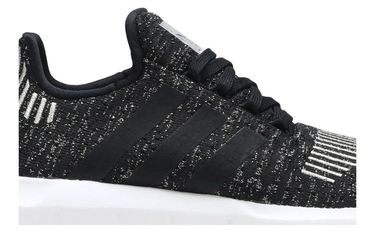 Кроссовки Adidas Wmns Swift Run 'Core Black'