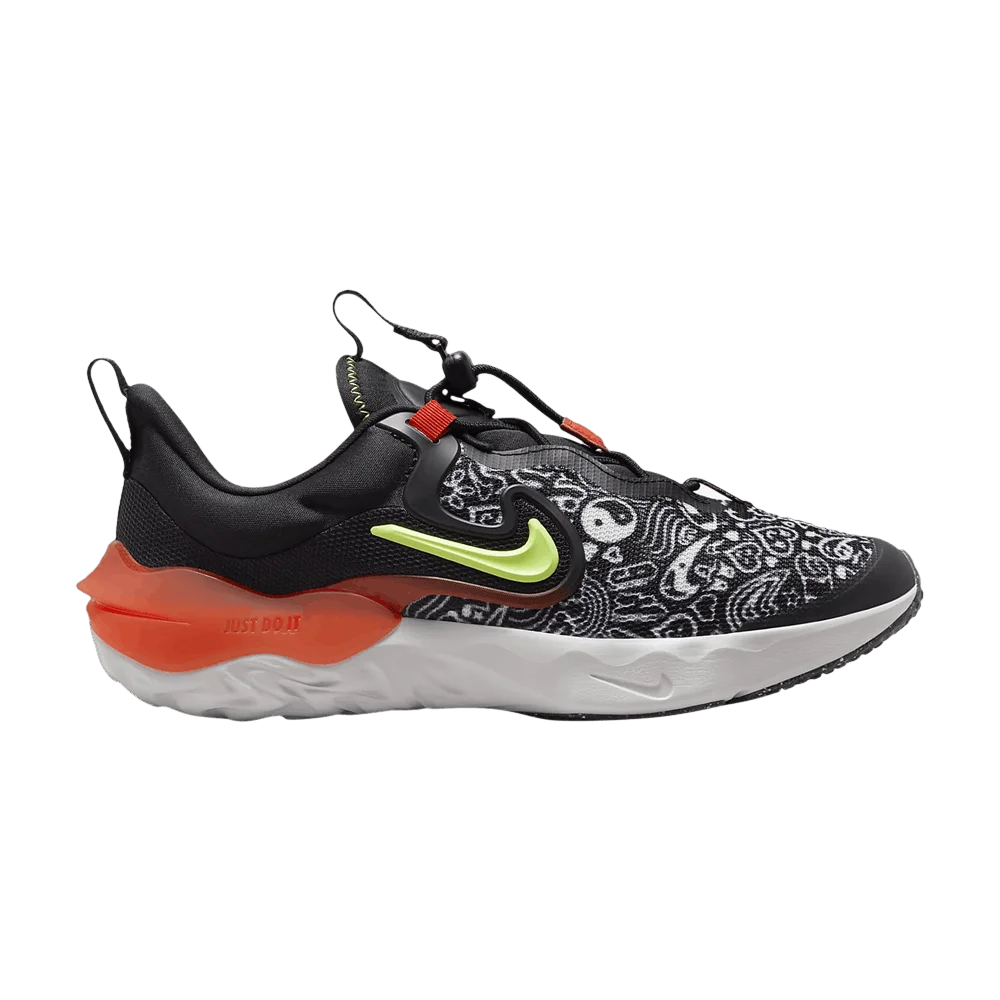 Krossovki-Nike-Run-Flow-JP-GS-Doodles