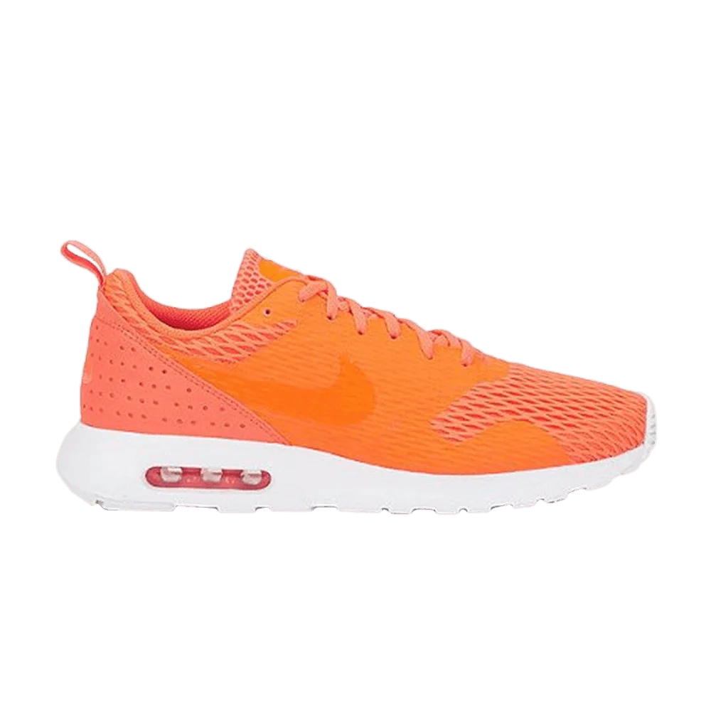 Krossovki-Nike-Air-Max-Tavas-SE-Total-Crimson
