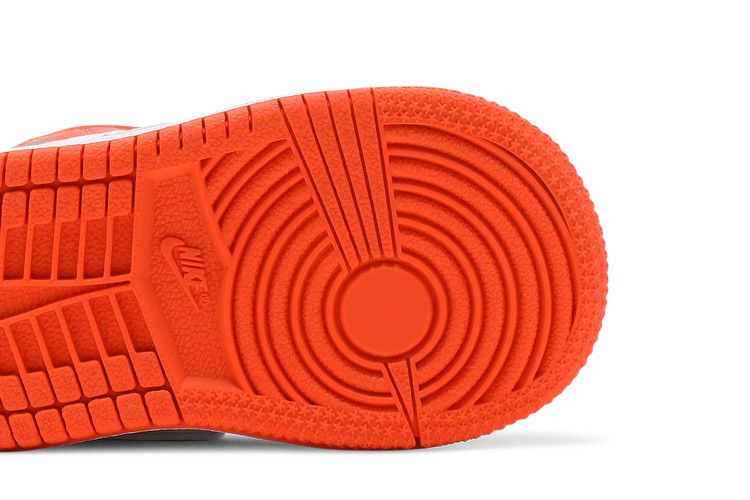 air-jordan-1-mid-se-td-electro-orange-dm4230-800_04