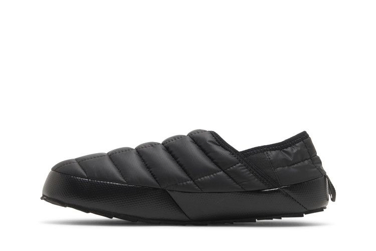 thermoball-traction-mule-black-white-nf0a3uznky41_02