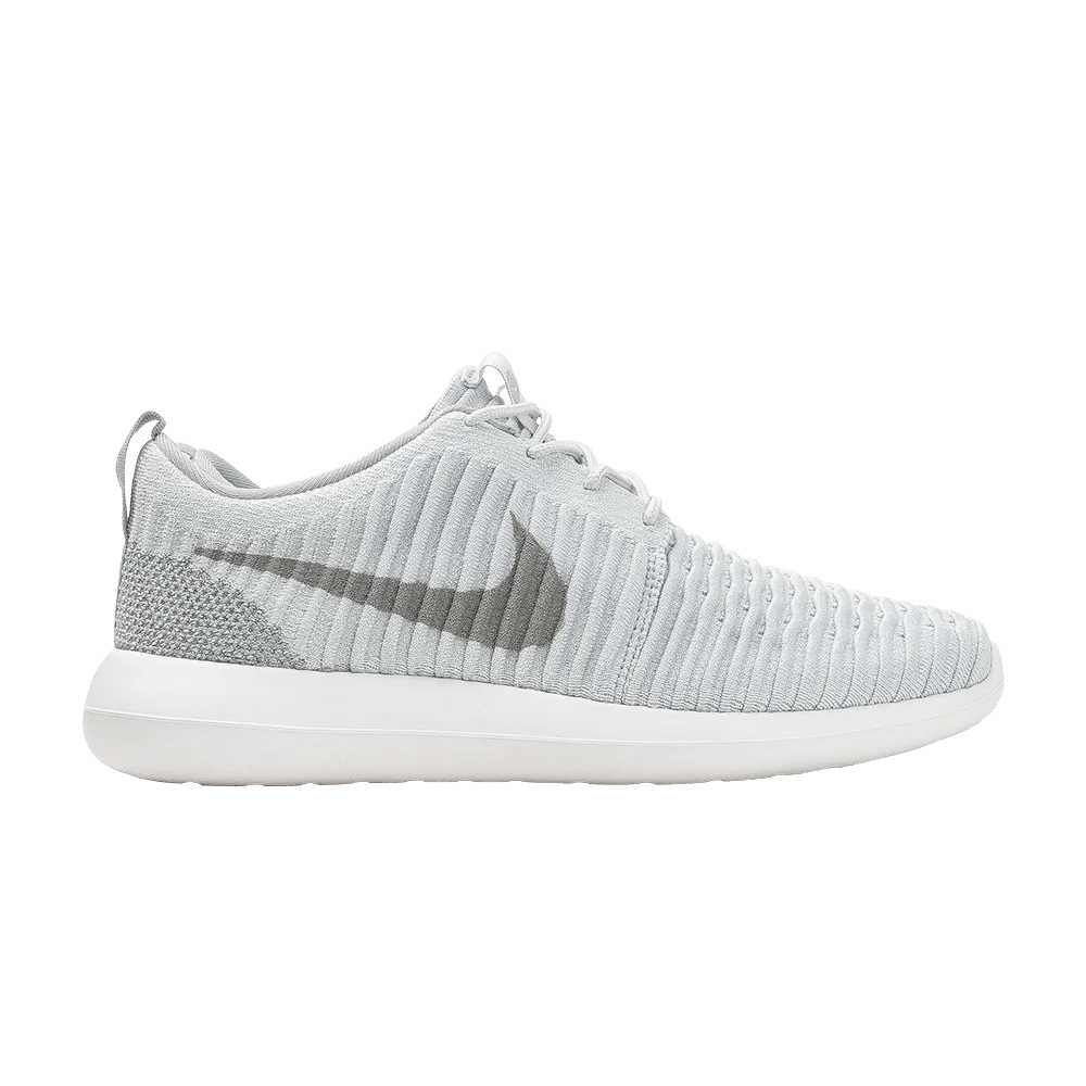 Krossovki-Nike-Roshe-Two-Flyknit