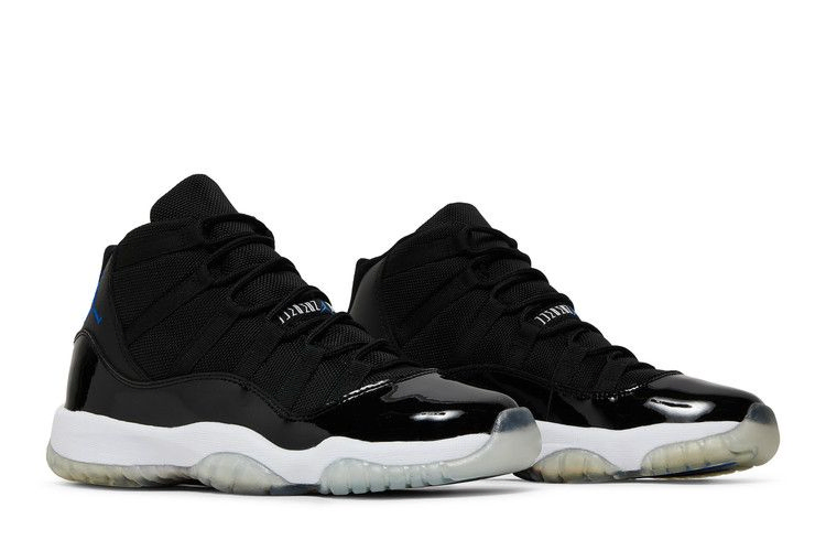 air-jordan-11-retro-gs-space-jam-2009-release-378038-041_07