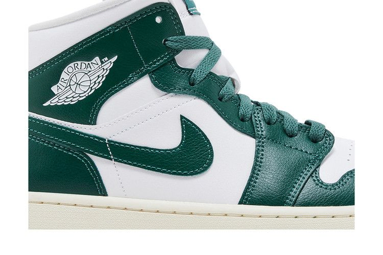 Кроссовки Wmns Air Jordan 1 Mid 'Oxidized Green'