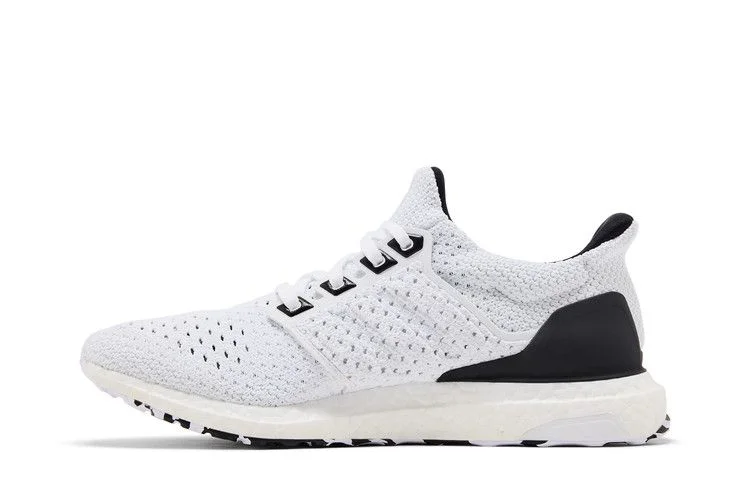 Krossovki-adidas-UltraBoost-Clima-U-White-Black-2