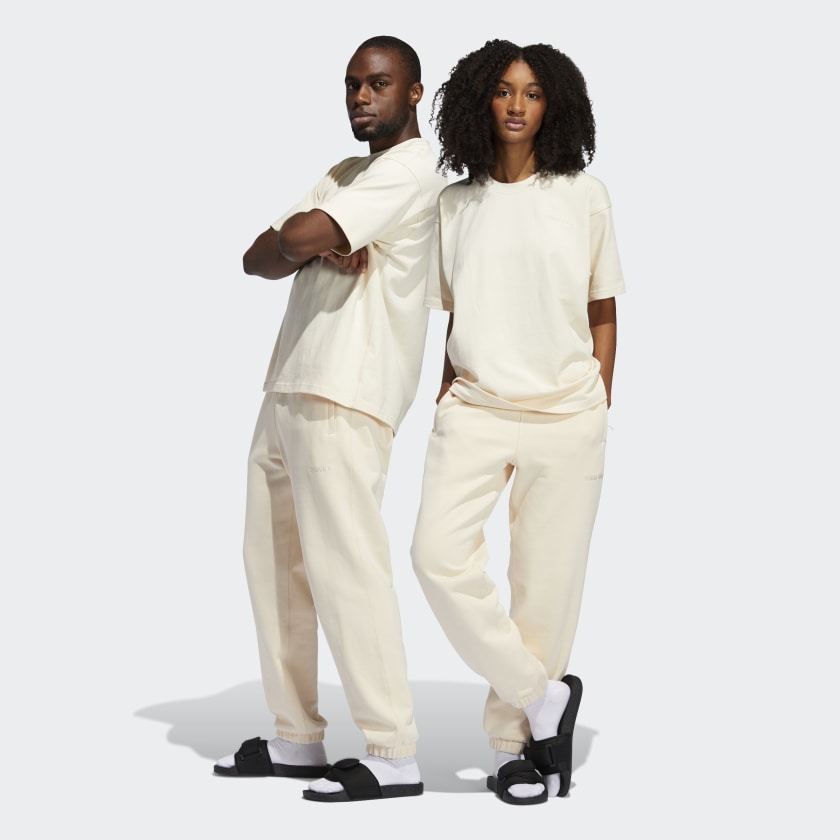Спортивные штаны adidas Pharrell Williams Basics Sweat Pants Ecru Tint