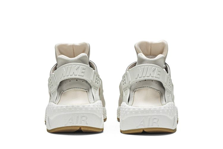 wmns-air-huarache-run-desert-sand-634835-034_05