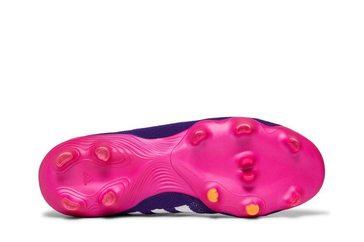 copa-mundial-21-fg-collegiate-purple-shock-pink-s42841_03