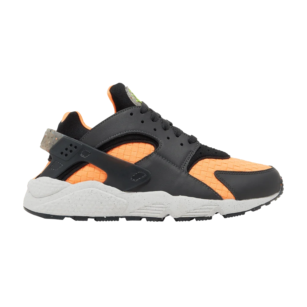 Кроссовки Nike Air Huarache Crater Premium 'Black Atomic Orange'