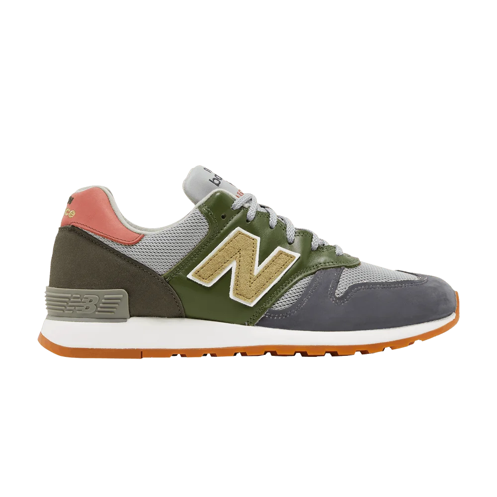 Krossovki-New-Balance-670-Made-in-England-Green-Grey