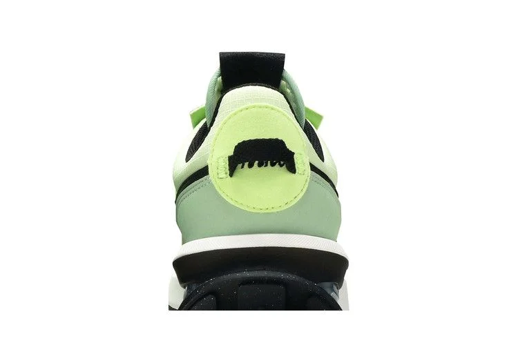 Krossovki-Nike-Air-Max-Pre-Day-Liquid-Lime-6