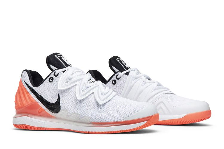 kyrie-irving-x-nick-kyrgios-x-air-zoom-vapor-x-kyrie-5-bq5952-100_07