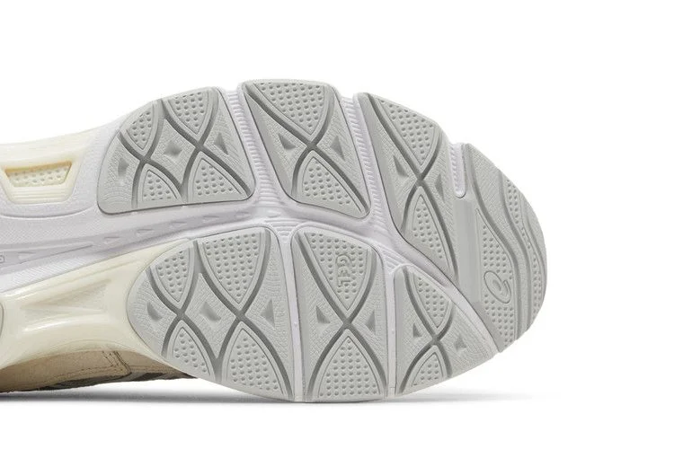 Кроссовки ASICS Gel NYC 'Oatmeal Concrete'