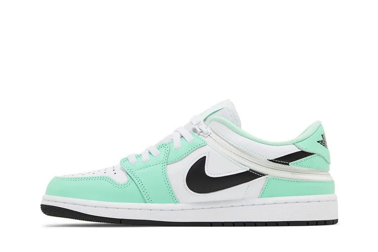 Кроссовки Air Jordan 1 Low FlyEase 'Green Glow'
