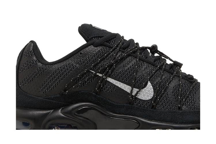 Кроссовки Nike Air Max Plus Utility 'Black Metallic Silver'