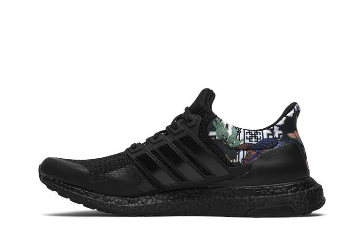 Кроссовки adidas UltraBoost DNA 'Chinese New Year'