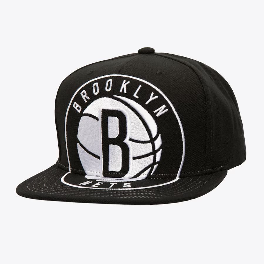 Бейсболка Mitchell & Ness Black Brooklyn Nets XL Logo Snapback Hat