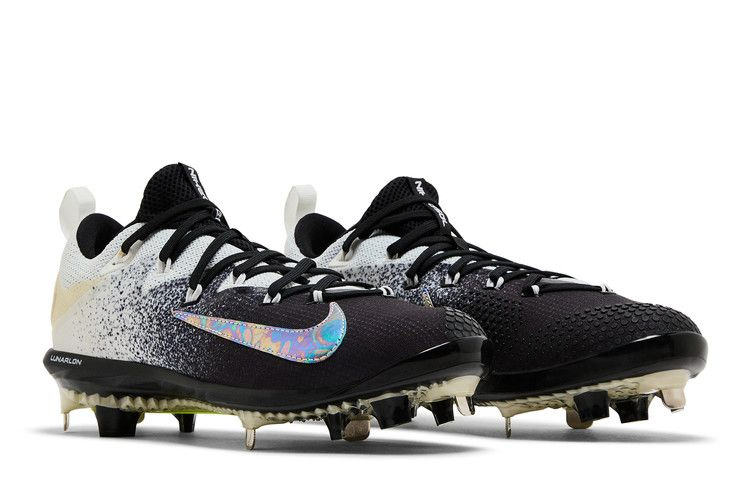 lunar-vapor-ultrafly-elite-black-white-852686-100_07