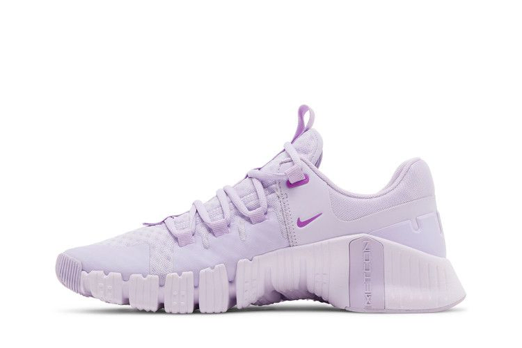 Кроссовки Nike Wmns Free Metcon 5 'Lilac Bloom'