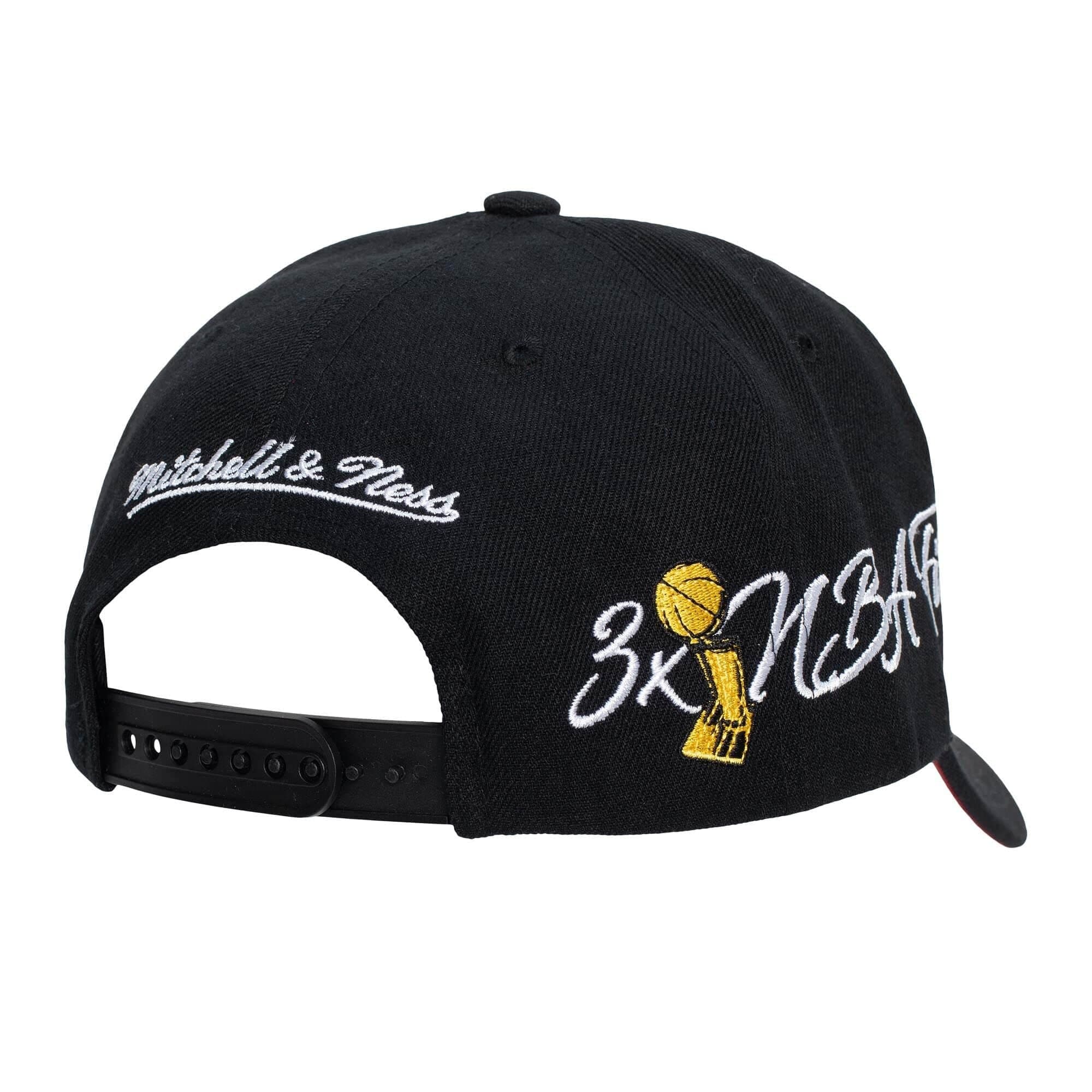 Бейсболка Mitchell & Ness Champ Wrap Pro Snapback Miami Heat Hat
