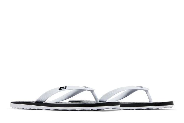 Krossovki-Nike-Wmns-On-Deck-White-Black-7